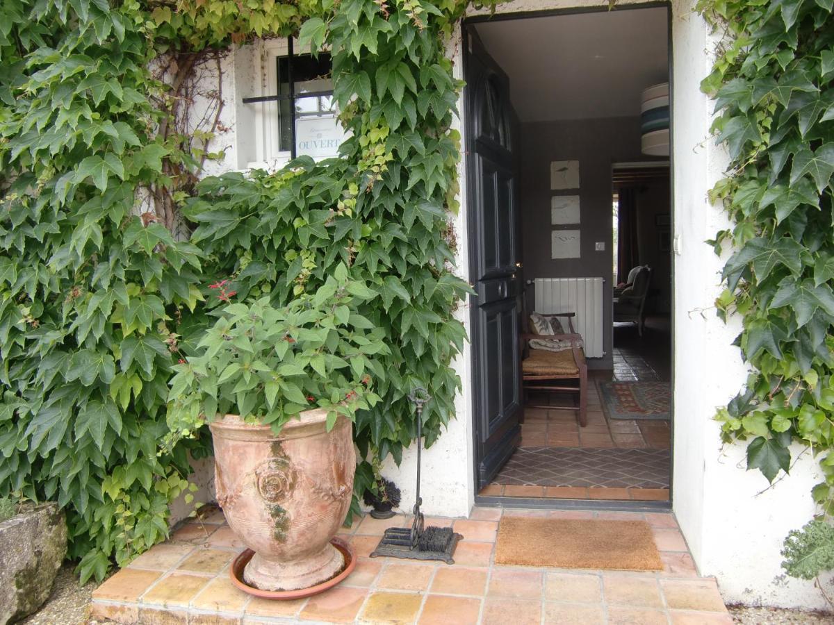 Bed and Breakfast Du Cote De L'Ombriere Geay  Екстер'єр фото